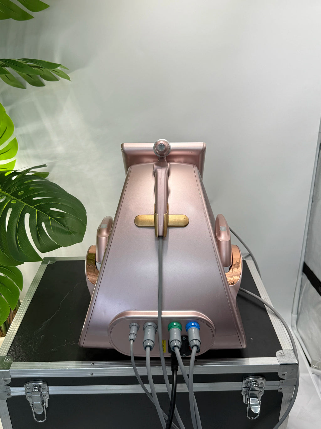 Multi Dimensional Anti Aging Beauty Instrument Full Layer Tightening And Lifting Device For Facial And Body Collagen Enhancement